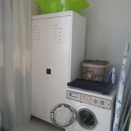 Apartment Apart. Near The With Indor Parking And Yard Pefkochori
