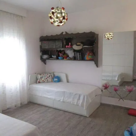 Apart. Near The With Indor Parking And Yard * Pefkochori